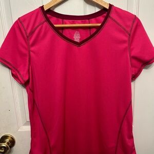 St. John’s bay athletic shirt woman’s large